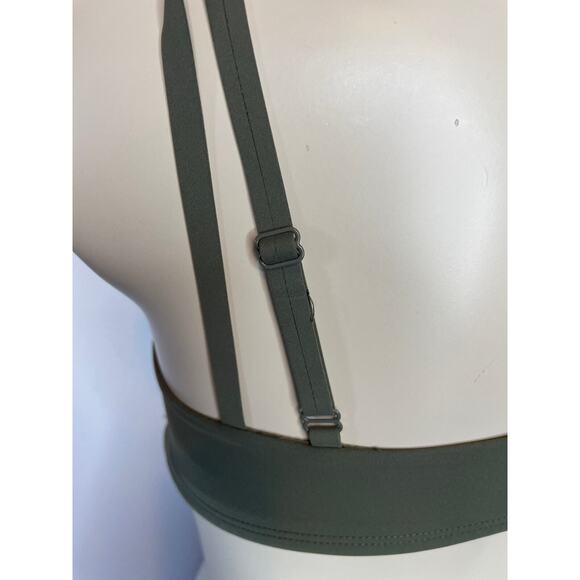 Outdoor Voices Women's Size XXS Zoom Double Strap Sports Bra Tea Tree Green NWT - Picture 4 of 10